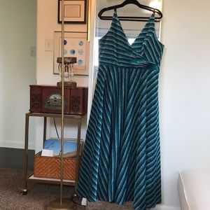 XXL striped blue Dress the Population Lena Dress